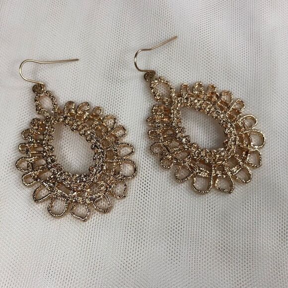 3 for $25🎉14k gold statement earrings - Picture 1 of 2